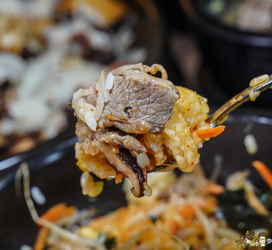 韓式烤肉 韓國料理 石鍋拌飯 牛排骨 湯 聚餐 約會 韓國年糕 韓式美食 水刺床