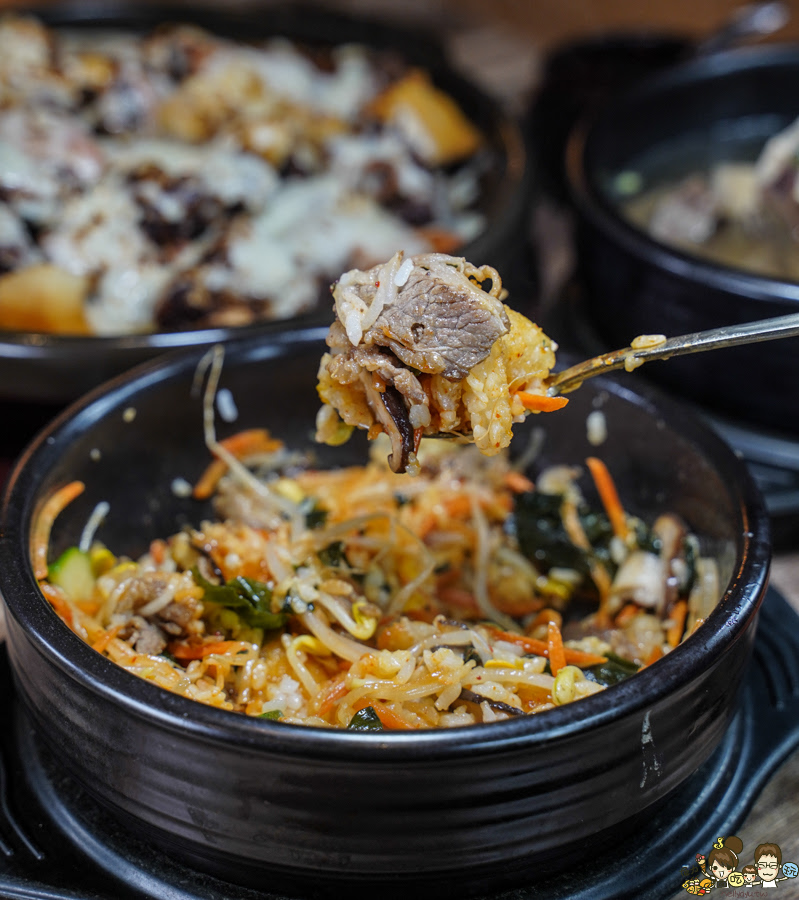 韓式烤肉 韓國料理 石鍋拌飯 牛排骨 湯 聚餐 約會 韓國年糕 韓式美食 水刺床
