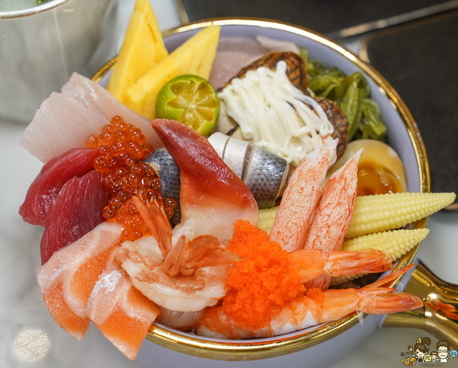 高雄日本料理 壽司 狩壽司 美食 生魚片 蓋飯 丼飯 燒烤 甜點 布丁 超人氣 好吃 平價