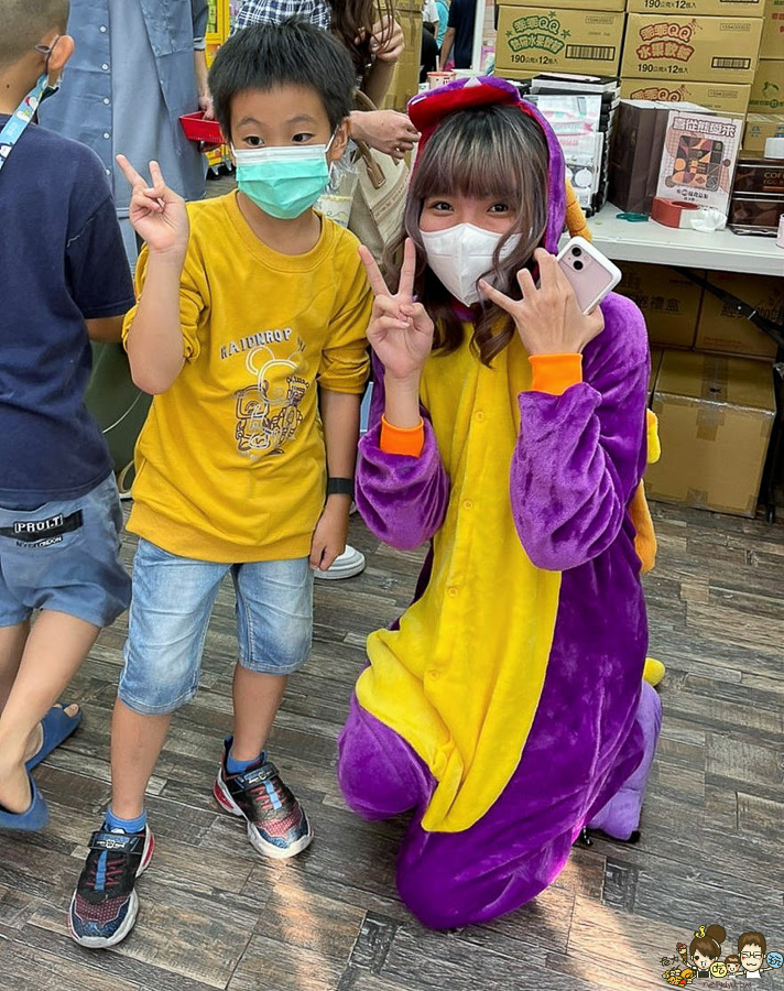 熊愛夾 零食 餅乾 夾零食 娃娃機 嘉義旅遊 嘉義好玩 親子 遊戲 互動 