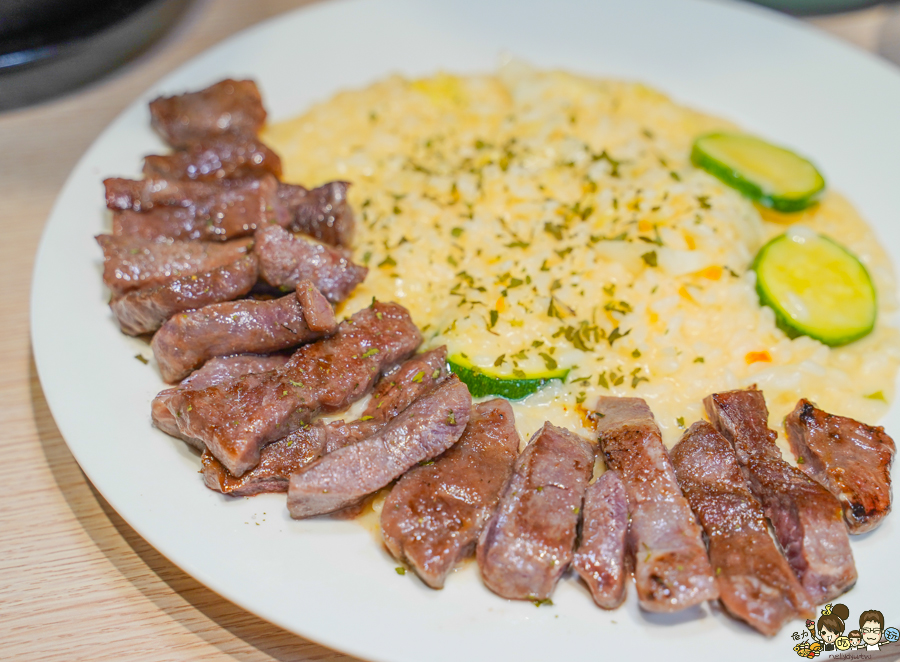 韓式料理 聚餐 約會 小港 美食 用餐 家庭聚會 親子用餐 巷弄美食 飲料 漸層