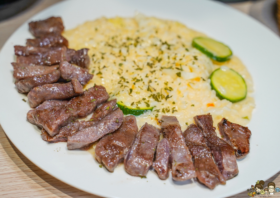 韓式料理 聚餐 約會 小港 美食 用餐 家庭聚會 親子用餐 巷弄美食 飲料 漸層