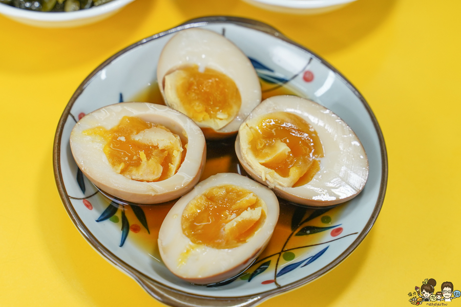 台南美食 小吃 意麵 獨創 獨特 浮誇 痛風美食 好吃 古早味 創意 獨特 台南旅遊