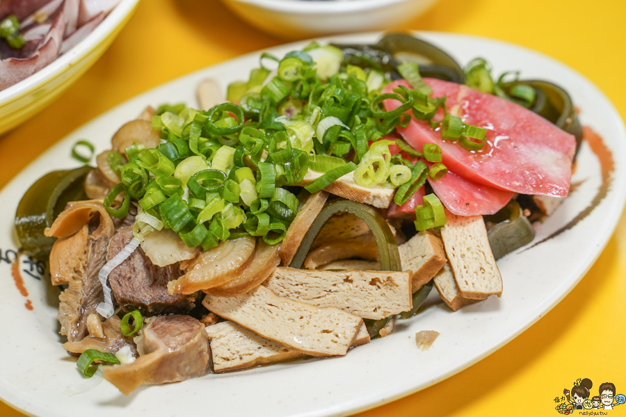 台南美食 小吃 意麵 獨創 獨特 浮誇 痛風美食 好吃 古早味 創意 獨特 台南旅遊