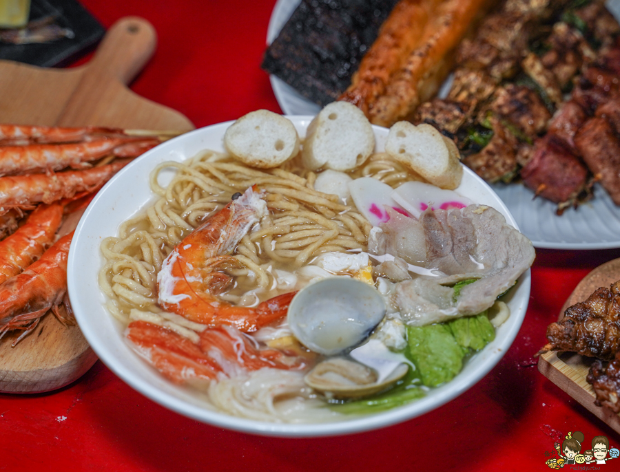 獨領瘋燒 串燒 烤物 燒烤 夯肉 吐司 創意 古早味 鍋燒意麵 高雄美食 台南美食 晚餐 消夜 深夜食堂