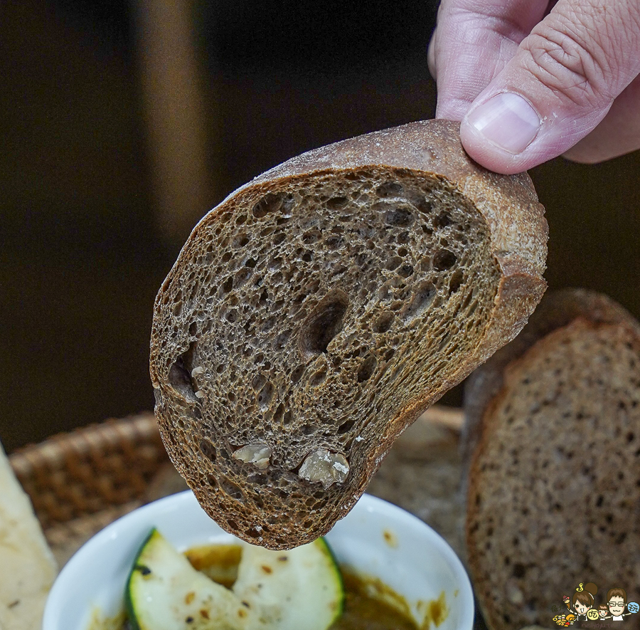 鹽埕美食 高雄美食 高雄早午餐 早午餐 輕食 麵包 歐式 好吃 低調 美味 澎派