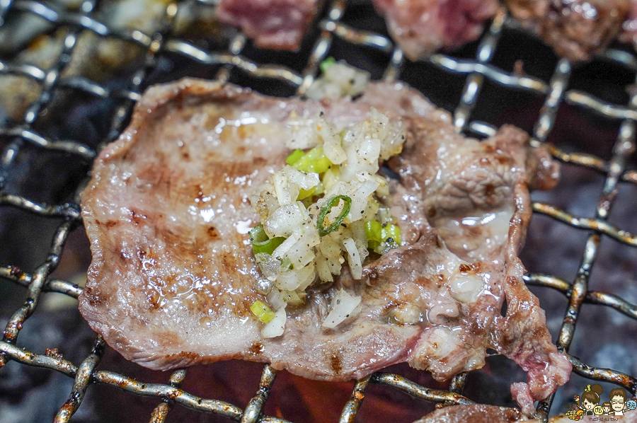 高雄燒肉 燒肉吃到飽 烤肉 美食 套餐 高雄必吃 素食 個人燒肉 聚餐 約會 吃到飽