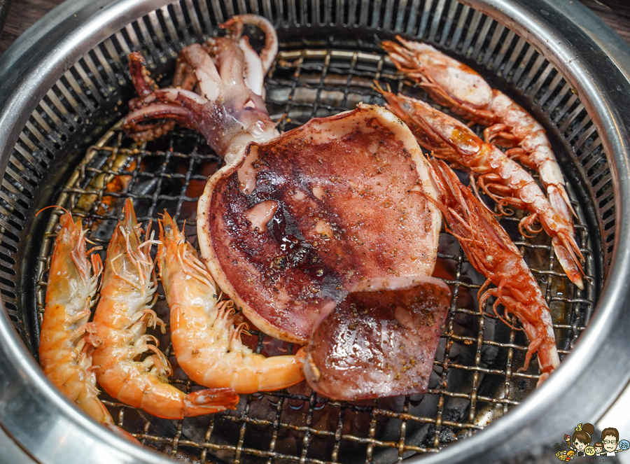 高雄燒肉 燒肉吃到飽 烤肉 美食 套餐 高雄必吃 素食 個人燒肉 聚餐 約會 吃到飽