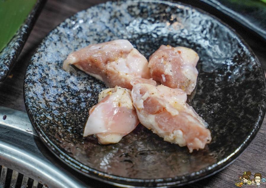 高雄燒肉 燒肉吃到飽 烤肉 美食 套餐 高雄必吃 素食 個人燒肉 聚餐 約會 吃到飽