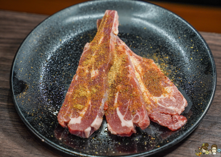 高雄燒肉 燒肉吃到飽 烤肉 美食 套餐 高雄必吃 素食 個人燒肉 聚餐 約會 吃到飽