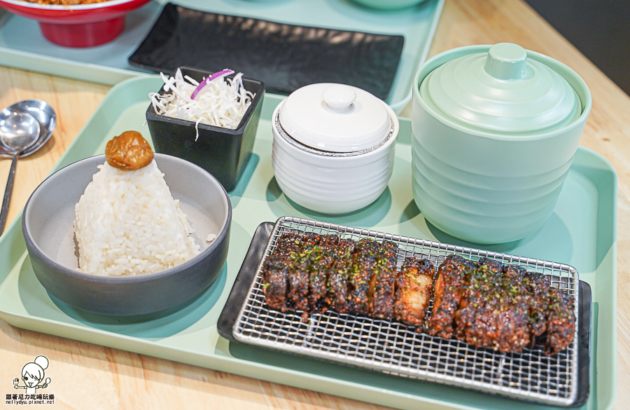 北高雄約會 聚餐 炸豬排 美食 套餐 豬排 定食 創意 三筋 平價 約會