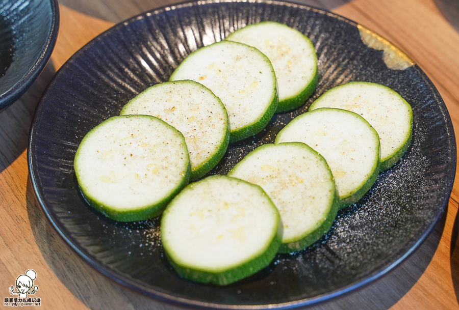 燒肉無双 首間 文山特區 聚餐 慶生 約會 家庭聚會 澄清湖 美食 推薦 燒肉 燒烤 