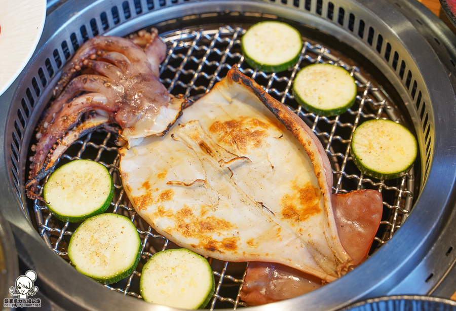 燒肉無双 首間 文山特區 聚餐 慶生 約會 家庭聚會 澄清湖 美食 推薦 燒肉 燒烤 