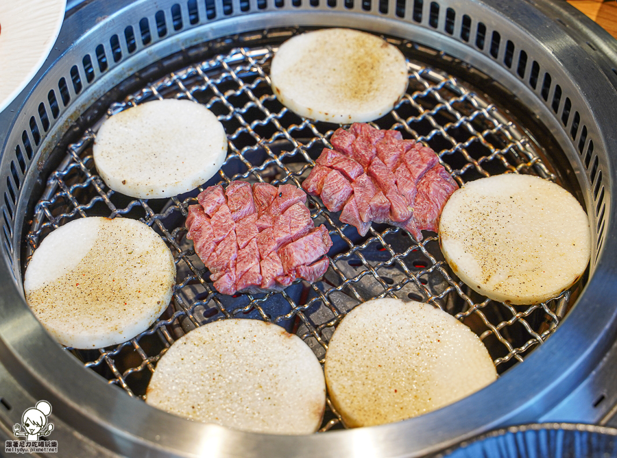 燒肉無双 首間 文山特區 聚餐 慶生 約會 家庭聚會 澄清湖 美食 推薦 燒肉 燒烤 