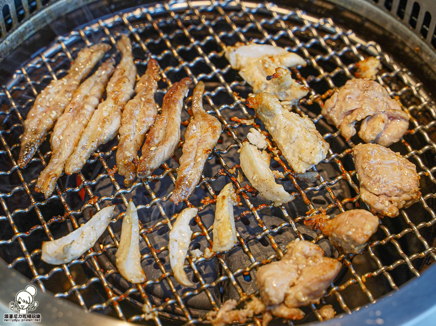 燒肉無双 首間 文山特區 聚餐 慶生 約會 家庭聚會 澄清湖 美食 推薦 燒肉 燒烤 