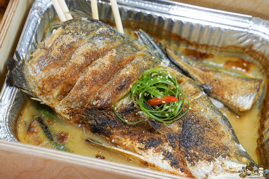 高雄宵夜美食 烤魚 麻辣烤魚 鱸魚 美食 烤串串 串串 燒烤 特色 刷嘴 聚餐推薦