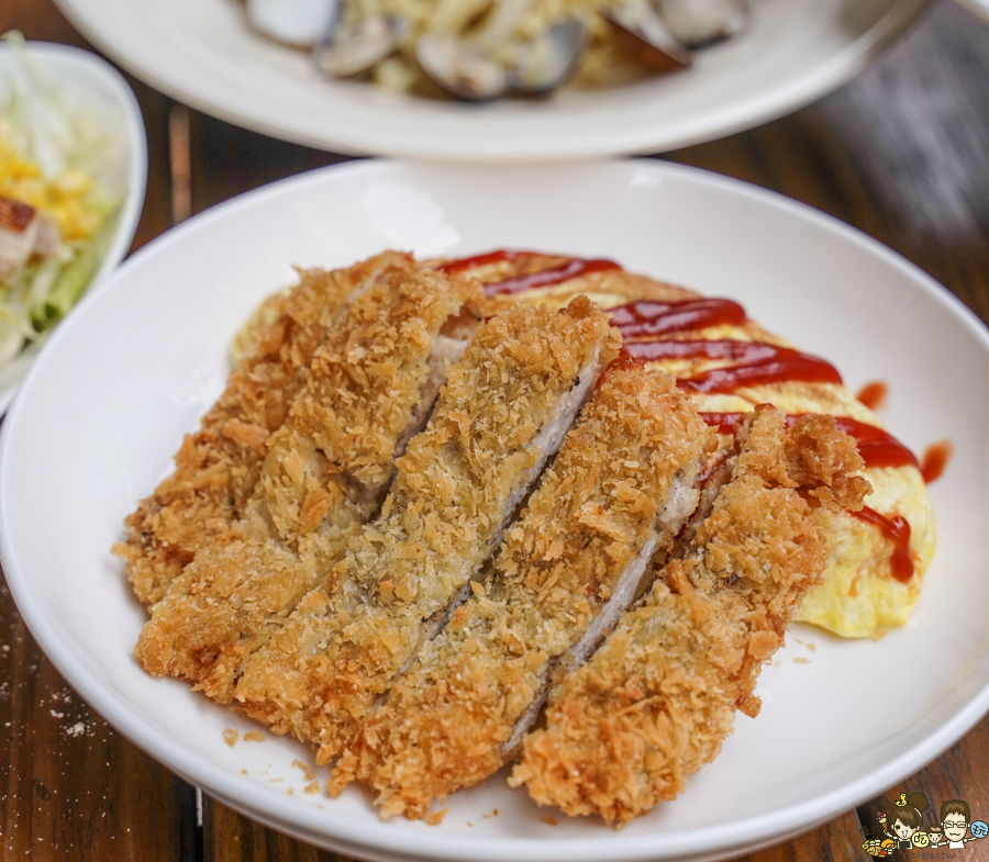 啵比私廚 輕食餐點、義大利麵、丼飯、鍋燒麵食、炸物小點 左營美食 高雄 高鐵 上班族 學生 