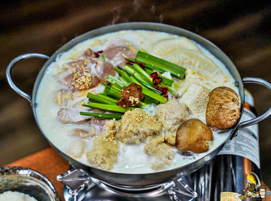 居酒屋 燒烤 串燒 日系 日料 巷弄 啤酒 聚餐 金福 好吃 高雄美食 晚 消夜