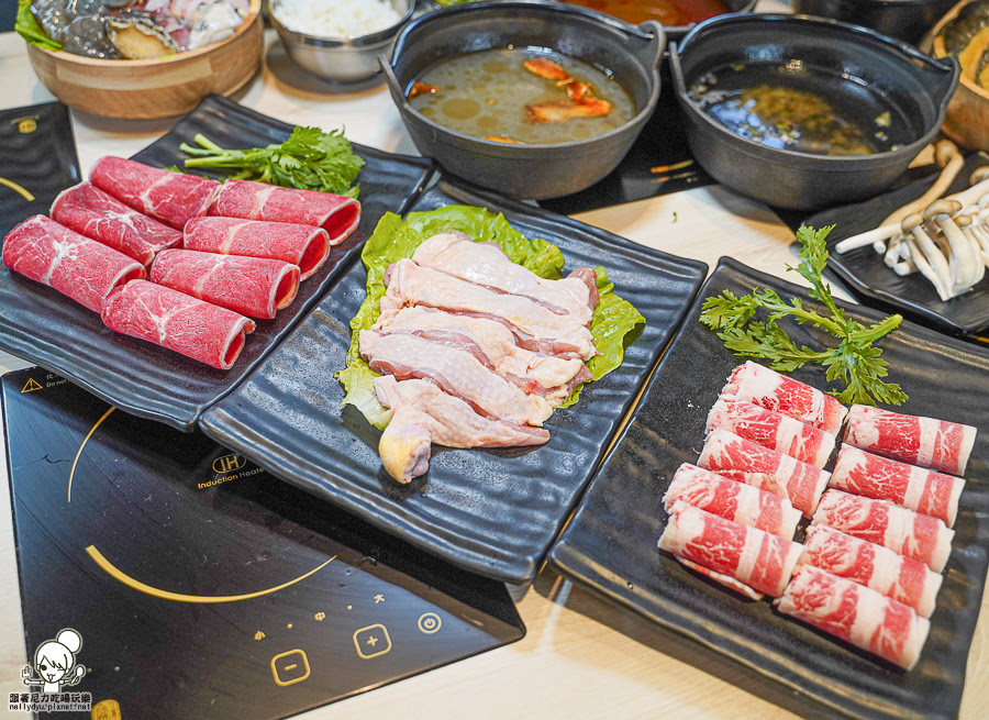 鳳山火鍋 自助吧 鳳山個人鍋 家庭聚餐 聚會 商務聚會 火鍋 鍋物 高雄美食 金宸