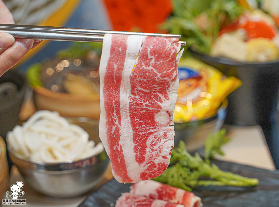 鳳山火鍋 自助吧 鳳山個人鍋 家庭聚餐 聚會 商務聚會 火鍋 鍋物 高雄美食 金宸