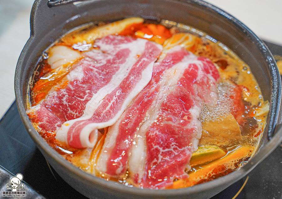 鳳山火鍋 自助吧 鳳山個人鍋 家庭聚餐 聚會 商務聚會 火鍋 鍋物 高雄美食 金宸