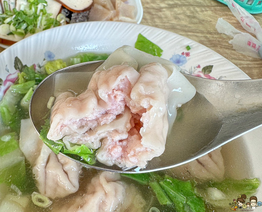 老字號 麵 餛飩 高雄美食 好吃 推薦 老店 純樸 德記溫州餛飩 前金美食