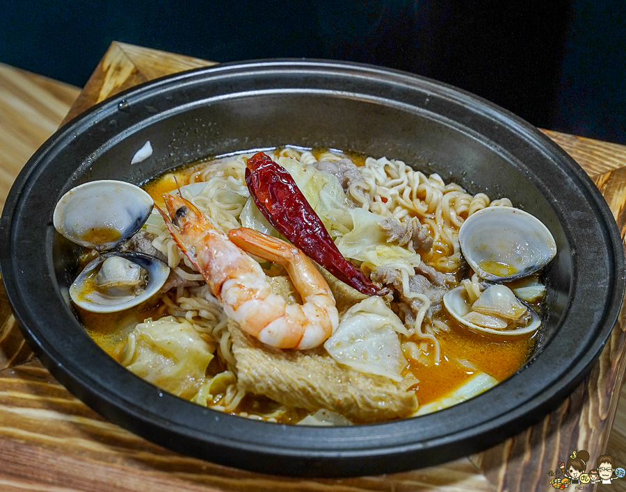  泰炒捌食 博愛店 高雄美食 泰國料理 泰式 開胃 外帶 外送 好吃 夠味 必吃 南洋特色 