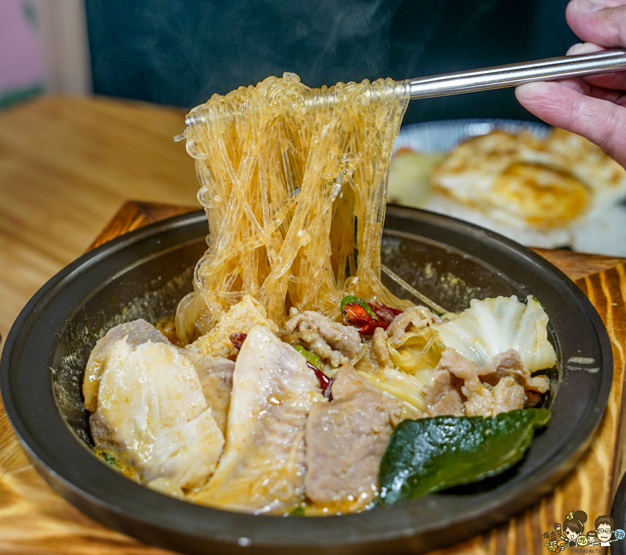  泰炒捌食 博愛店 高雄美食 泰國料理 泰式 開胃 外帶 外送 好吃 夠味 必吃 南洋特色 