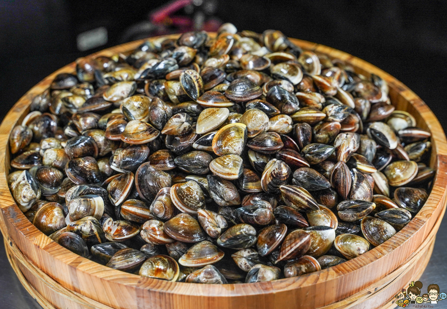 燒烤殿 晚餐 消夜 小酌 高雄美食 青蚵 吃到飽 海鮮 泰國蝦 烤物 炸物