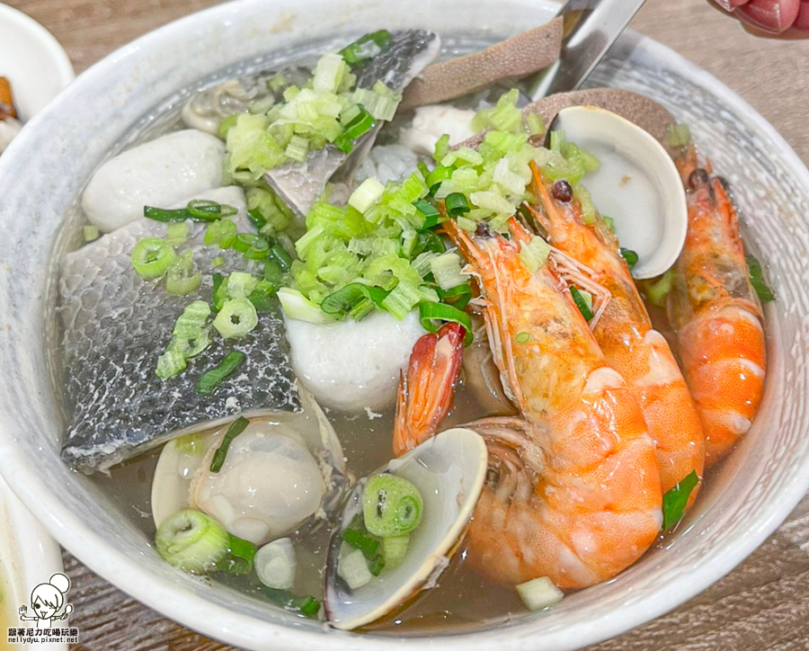 麥料食堂 海鮮 海鮮粥 好吃 家常料理 美食 好吃 鳳山美食 行政中心