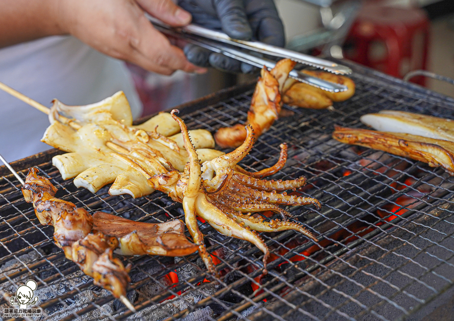 泰式烤魷魚 烤花枝 芭嚒様 泰式烤花枝 鹽埕美食 炭烤 烤魷魚