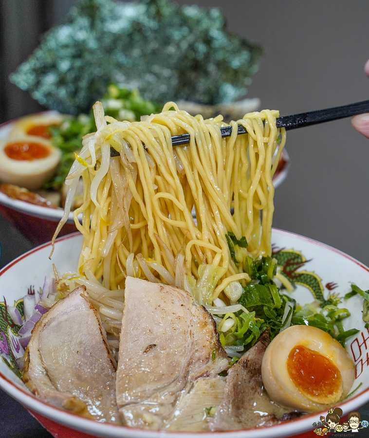 日式拉麵 拉麵 台灣陽春拉麵 巷弄美食 學區美食 好吃 推薦 隱藏版 高雄拉麵