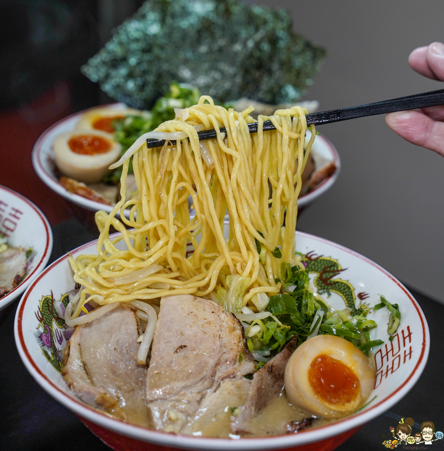 日式拉麵 拉麵 台灣陽春拉麵 巷弄美食 學區美食 好吃 推薦 隱藏版 高雄拉麵