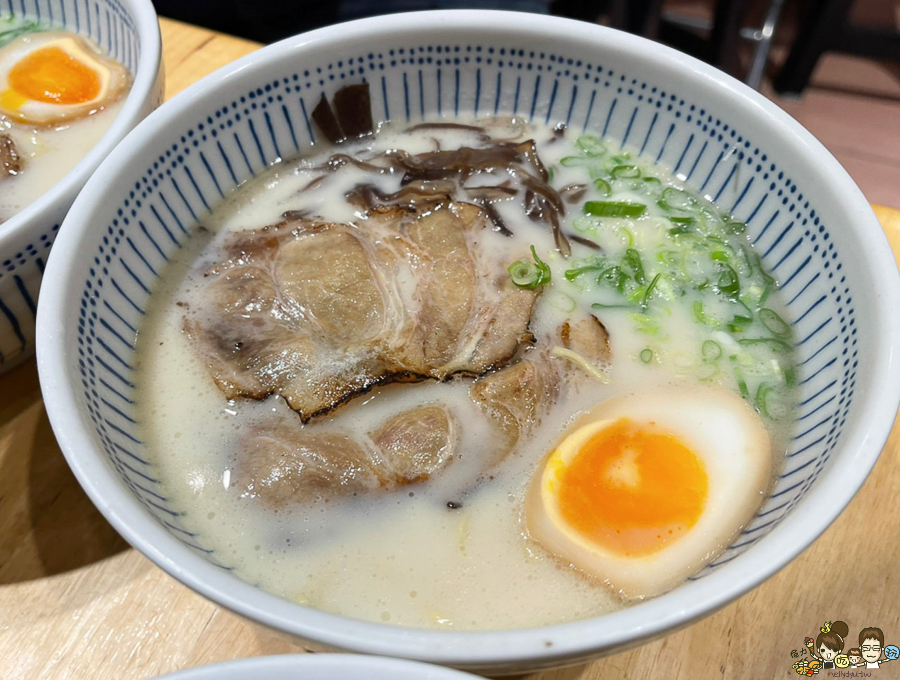 鹽埕美食 拉麵 好吃 日本拉麵 日式 道地 豚骨 醬油 好吃 鹽埕