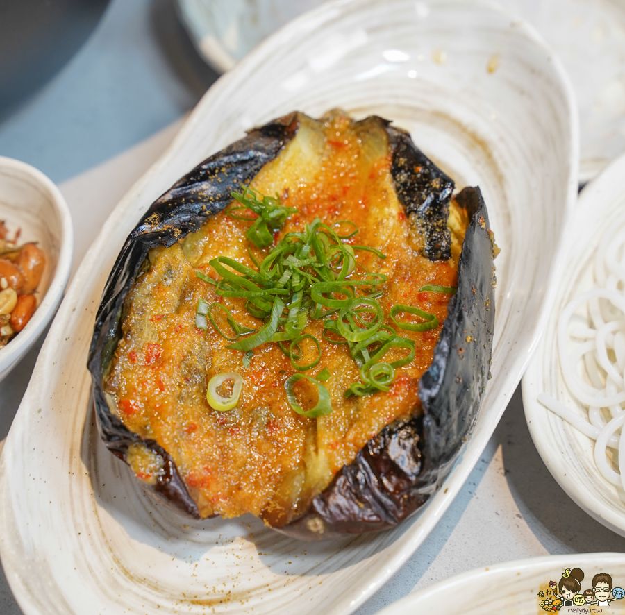 爆爆蛙 鍋物 高鐵 拌鍋 特色 主題餐廳 特色 獨家 全台首間 聚餐 麻辣 