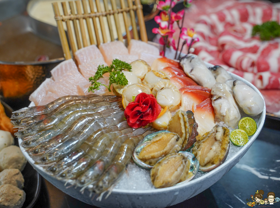 王宮鍋物 平價 家庭聚會 用餐 親子 高雄美食 新崛江 新堀江 聚餐