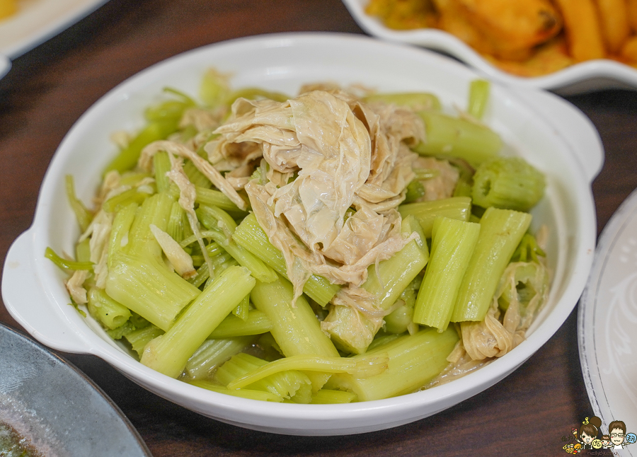 美濃窯新客家菜 美濃美食 粄條 聚餐 客家 好吃 聚餐 團聚 推薦 必吃 