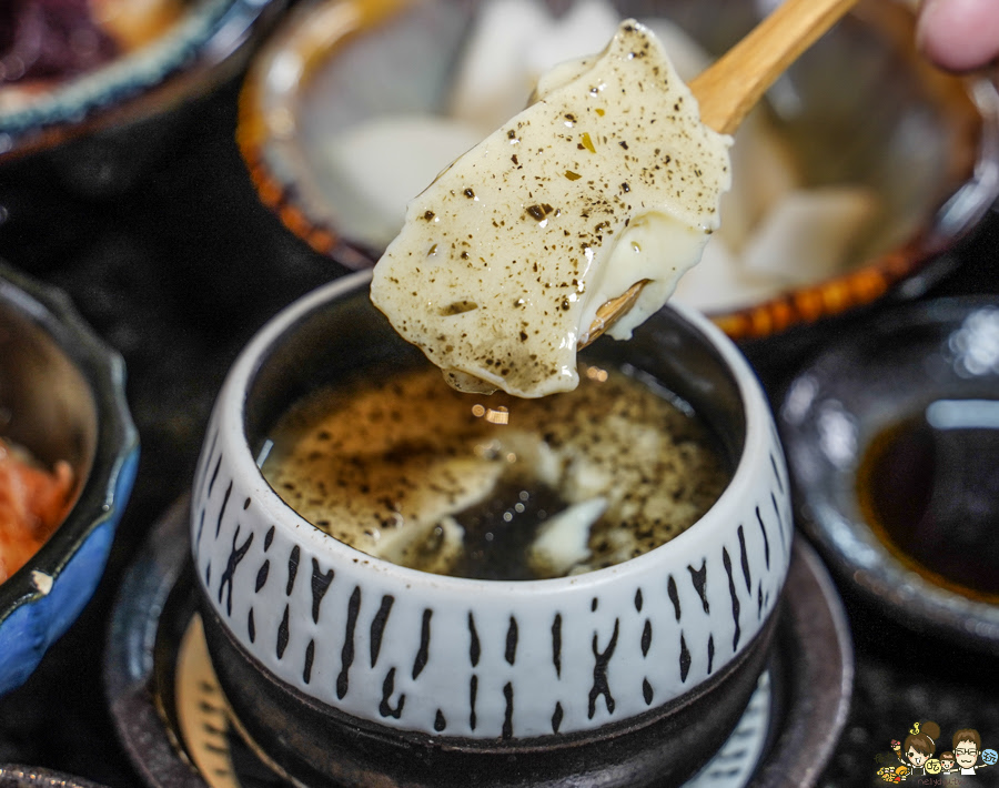 日式燒肉 炭黔燒肉 聚餐 慶生 高雄燒肉 燒烤 推薦 必追 暢飲 生日 包廂 岡山美食