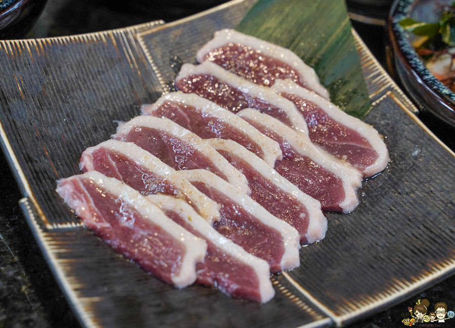 日式燒肉 炭黔燒肉 聚餐 慶生 高雄燒肉 燒烤 推薦 必追 暢飲 生日 包廂 岡山美食