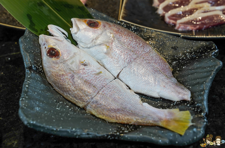 日式燒肉 炭黔燒肉 聚餐 慶生 高雄燒肉 燒烤 推薦 必追 暢飲 生日 包廂 岡山美食