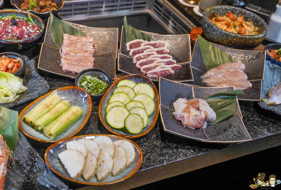 日式燒肉 炭黔燒肉 聚餐 慶生 高雄燒肉 燒烤 推薦 必追 暢飲 生日 包廂 岡山美食