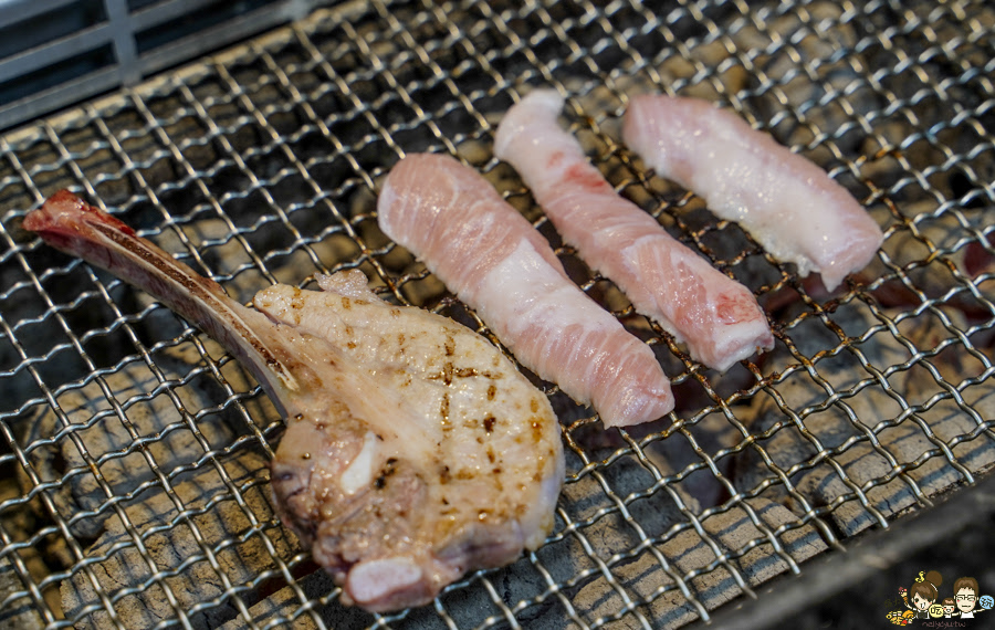 日式燒肉 炭黔燒肉 聚餐 慶生 高雄燒肉 燒烤 推薦 必追 暢飲 生日 包廂 岡山美食