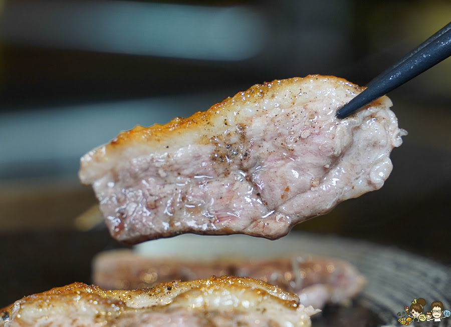 日式燒肉 炭黔燒肉 聚餐 慶生 高雄燒肉 燒烤 推薦 必追 暢飲 生日 包廂 岡山美食