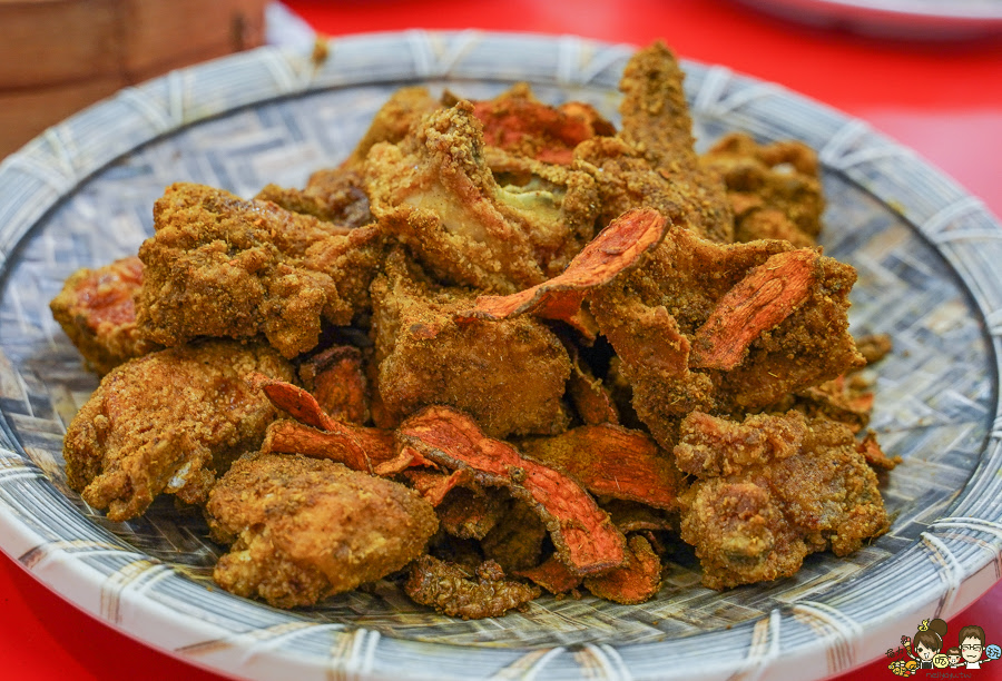 那瑪夏 螢火蟲 甲仙美食 米其林 必比登 芋頭 好吃 旅遊 深山裡的麵包 神社 高雄旅遊