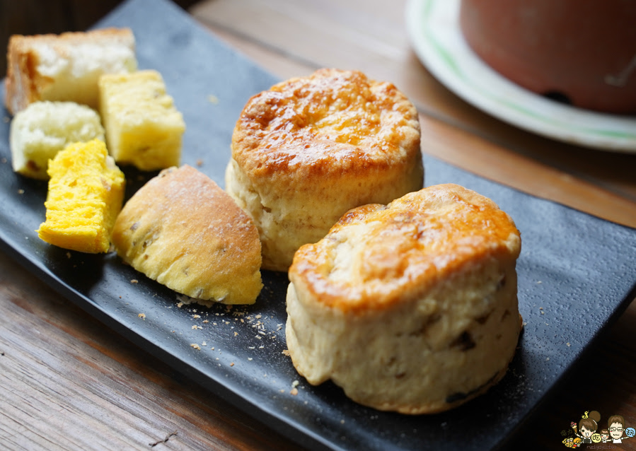 那瑪夏 螢火蟲 甲仙美食 米其林 必比登 芋頭 好吃 旅遊 深山裡的麵包 神社 高雄旅遊