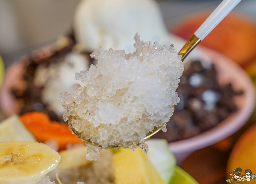 屏東美食 朱媽媽冰店 雪花冰 嫩仙草 手工豆花 芒果冰 好吃 銅板 剉冰