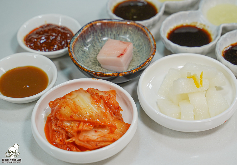 燒肉推薦 無邪燒肉 好吃 聚餐 約會 慶生 獨家 獨特 究好豬 台南美食 必吃 好吃