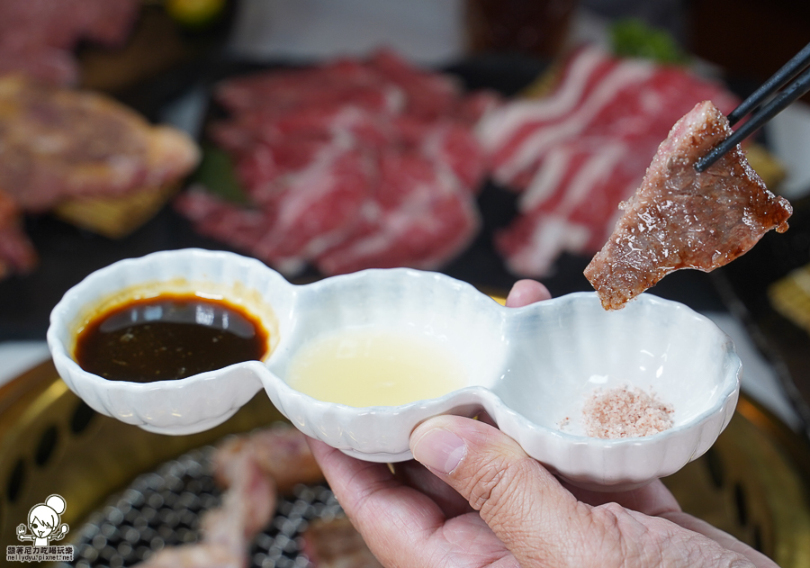 燒肉推薦 無邪燒肉 好吃 聚餐 約會 慶生 獨家 獨特 究好豬 台南美食 必吃 好吃