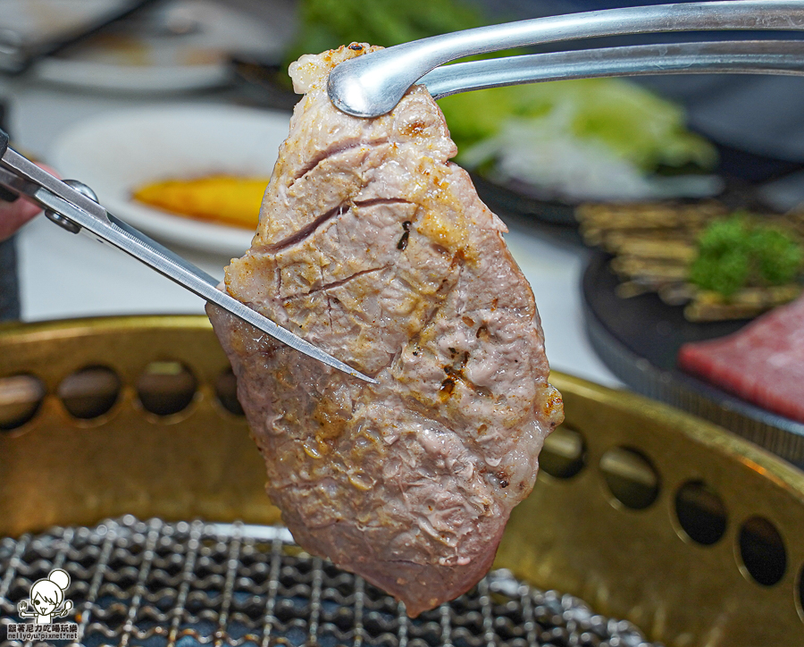 燒肉推薦 無邪燒肉 好吃 聚餐 約會 慶生 獨家 獨特 究好豬 台南美食 必吃 好吃