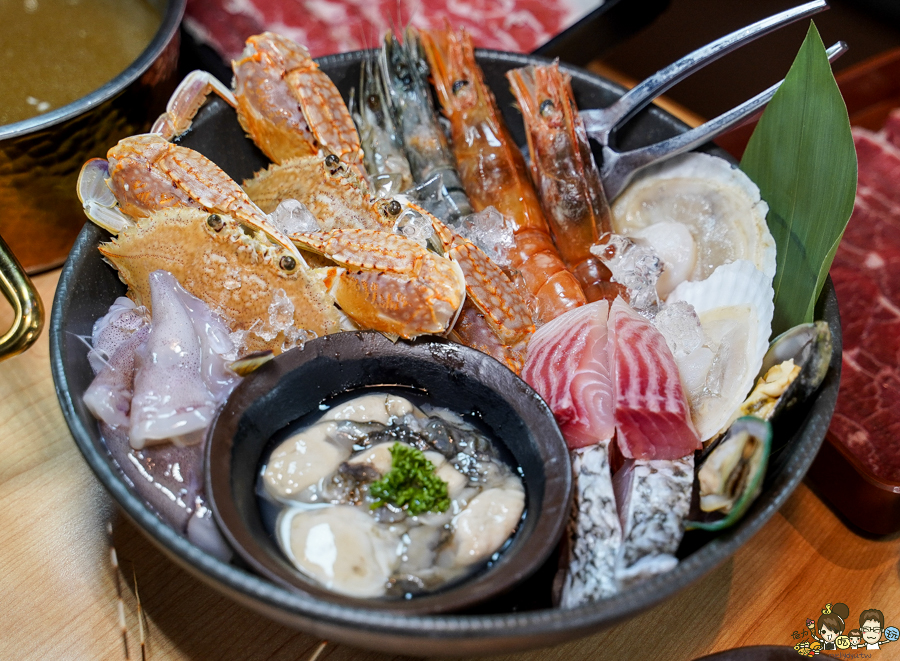 樁涮HOT POT 吃到飽 火鍋 海鮮吃到飽 肉肉 聚餐 聚會 母親節 森林系 鍋物 高雄美食 高雄大港吃鍋